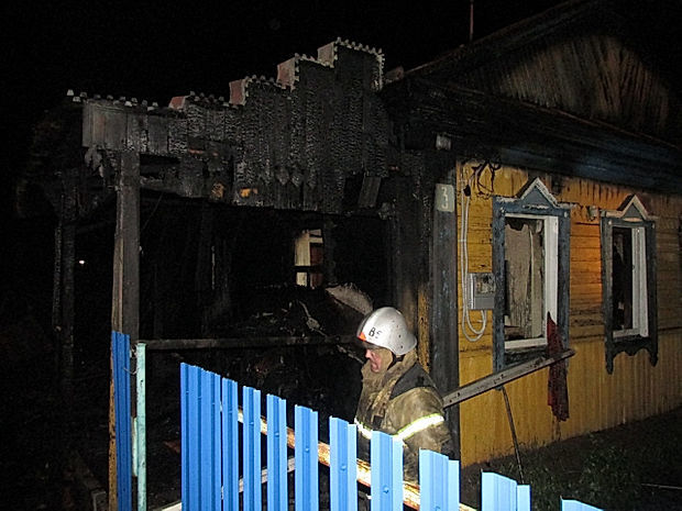 В Башкирии в пожаре погибли двое мужчин и один пострадал