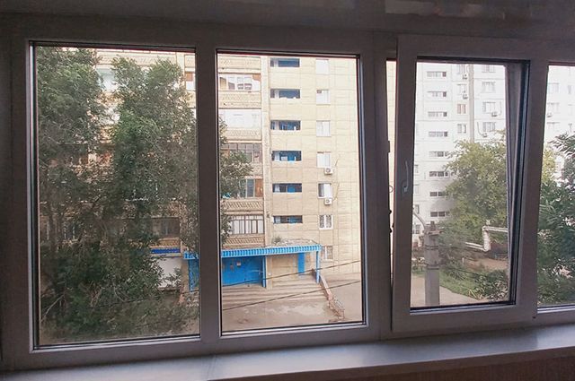 20 детей выпали из окна с начала лета в Татарстане