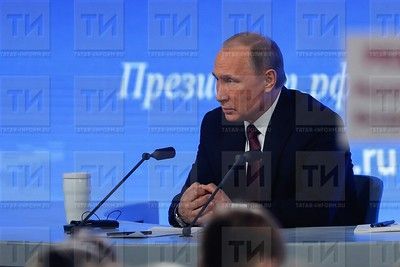 Путин: в России растет число граждан, находящихся под риском увольнения
