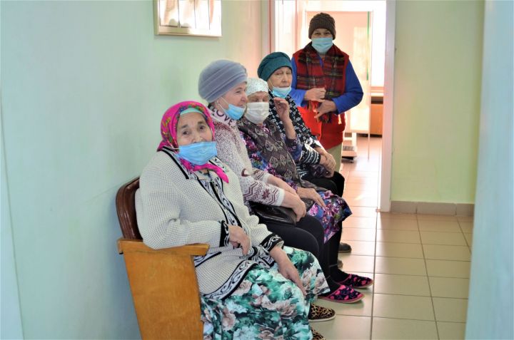 Для бавлинцев старше 65 лет медпомощь стала доступнее