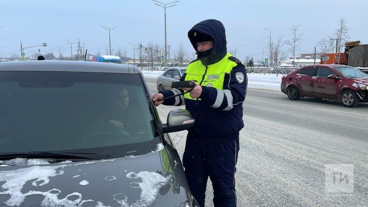 Госавтоинспекция РТ оштрафовала десятки водителей за нарушение тонировки в этом году