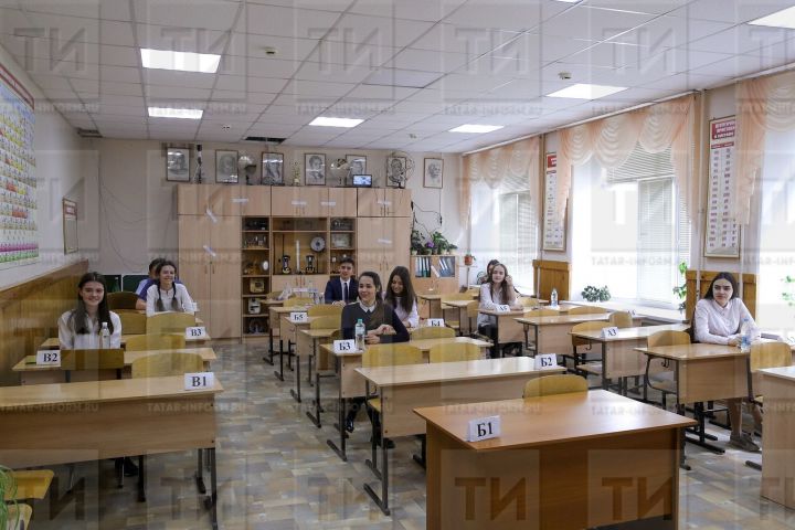 Рособрнадзор РФ: В 2023 году на сдачу ОГЭ зарегистрировалось более 1,5 млн девятиклассников