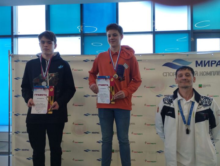 Бавлинские пловцы заняли призовые места в Альметьевске