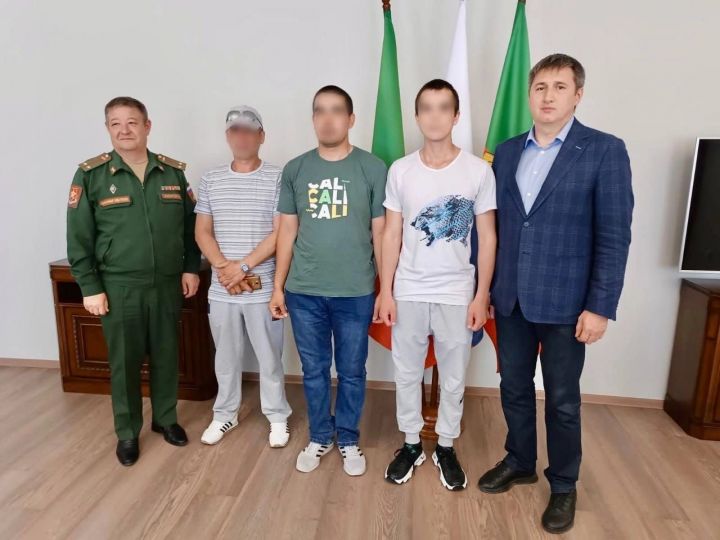Бавлинские мобилизованные проводят отпуск на родной земле