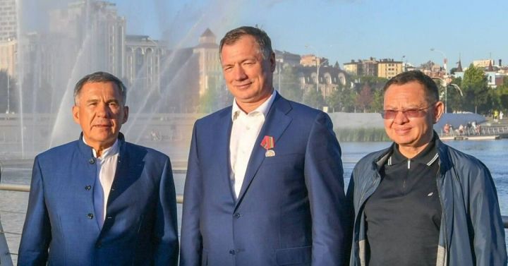 Рустам Минниханов поздравил с профессиональным праздником строителей РТ
