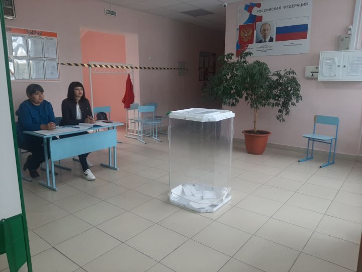 Жители двух бавлинских сёл голосуют на выборах муниципальных депутатов