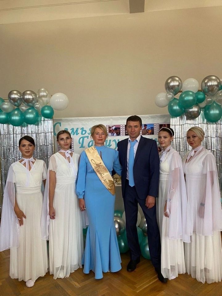 Бавлинская семья участвовала в республиканском конкурсе «‎Нечкэбил»‎