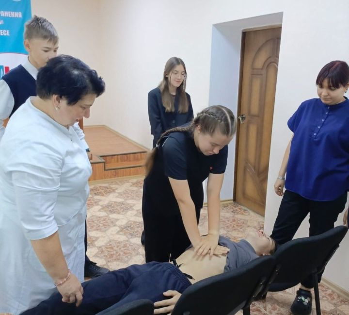 В Бавлинской ЦРБ провели мастер-класс по оказанию первой помощи