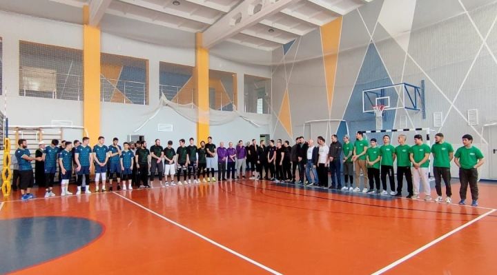 В Бавлах состоялся турнир по волейболу среди мухтасибатов юго-востока РТ