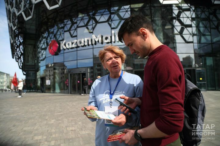 Волонтеры помогают татарстанцам в голосовании за территории для благоустройства