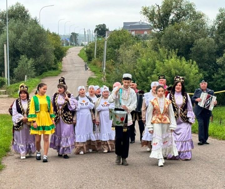 Татар Томбарлысы авылында борынгы йола яңарды