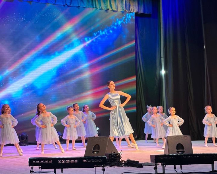 В Бавлах прошёл концерт ко Дню Матери