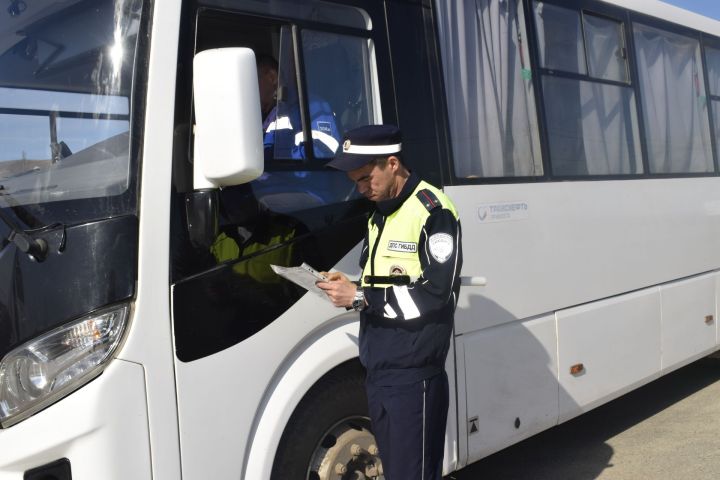 В Бавлах проходит операция «Автобус»