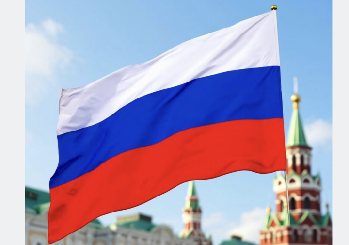 Фарид Мухаметшин поздравил татарстанцев с Днём Российского Флага