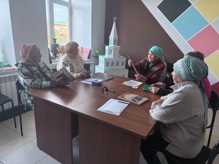 В Городской библиотеке Бавлов обсудили сохранение культурного наследия