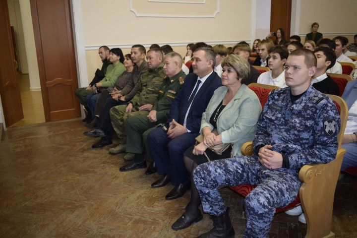 День призывника прошел в Бавлах