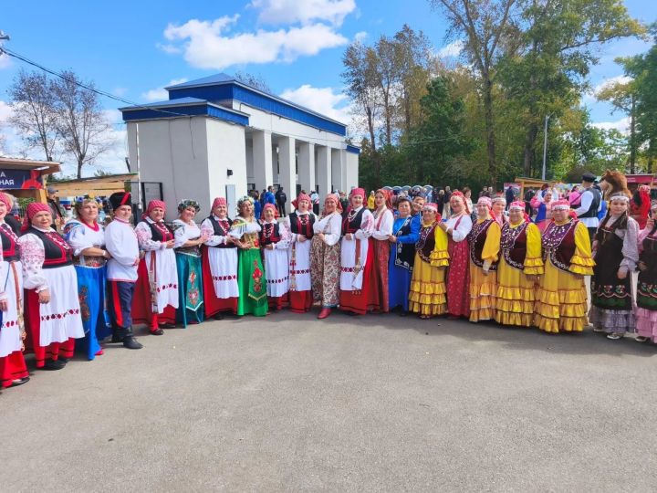 Коллективы Бавлинского района ярко выступили на праздновании 245‑летия Бугульмы