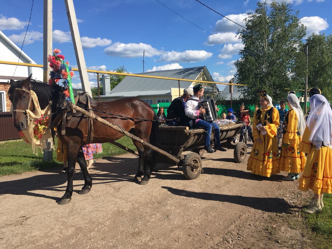 В Бавлинском селе собирают подарки к Сабантую