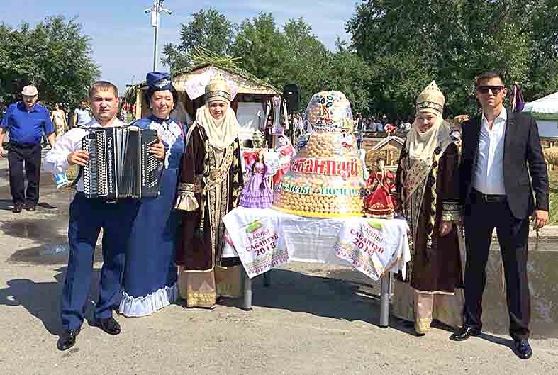 Бавлинцы провели Сабантуй в Тюмени