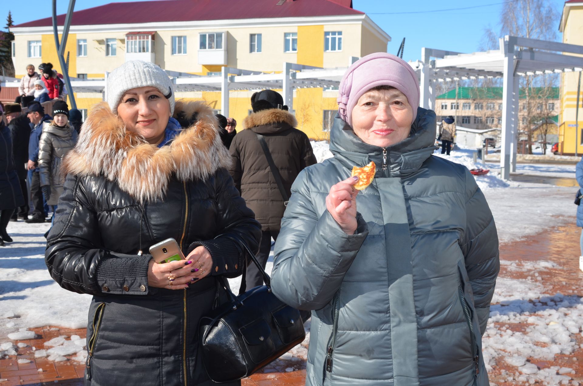 Бавлинцы проводили Зиму весело и надолго