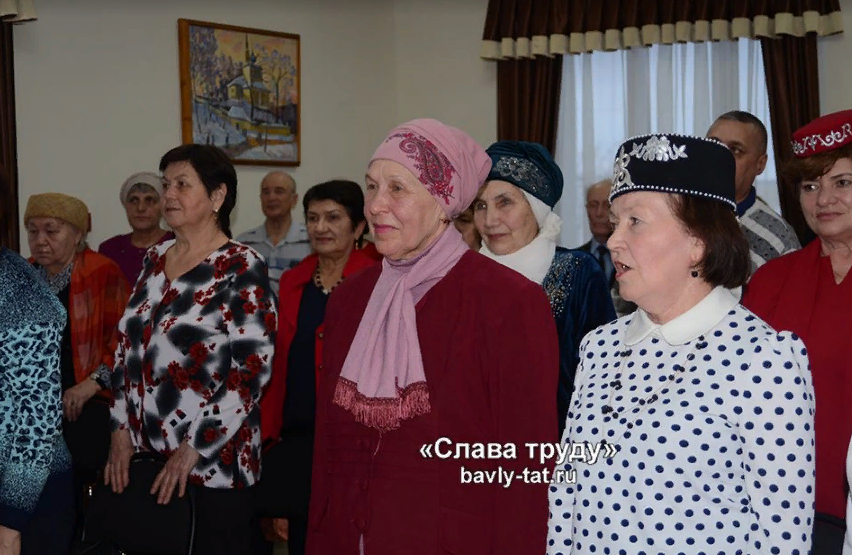 У бавлинцев был повод и спеть, и прослезиться на вечере в библиотеке