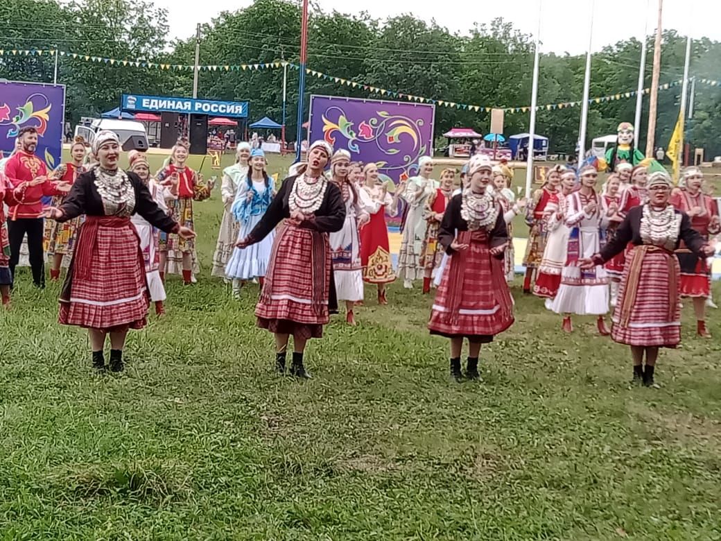 В Бавлах Сабантуй прошёл ярко и весело