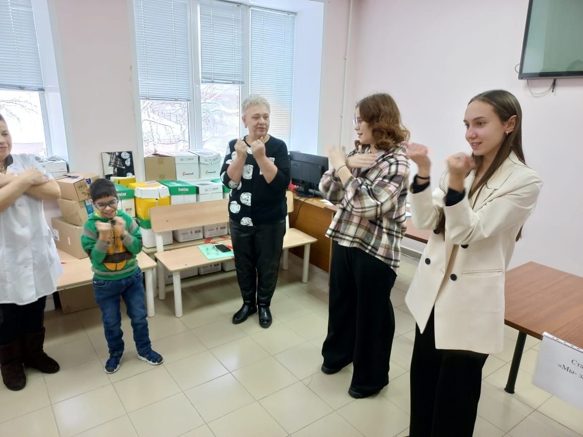 В Бавлинской ЦРБ провели квест для детей с ОВЗ