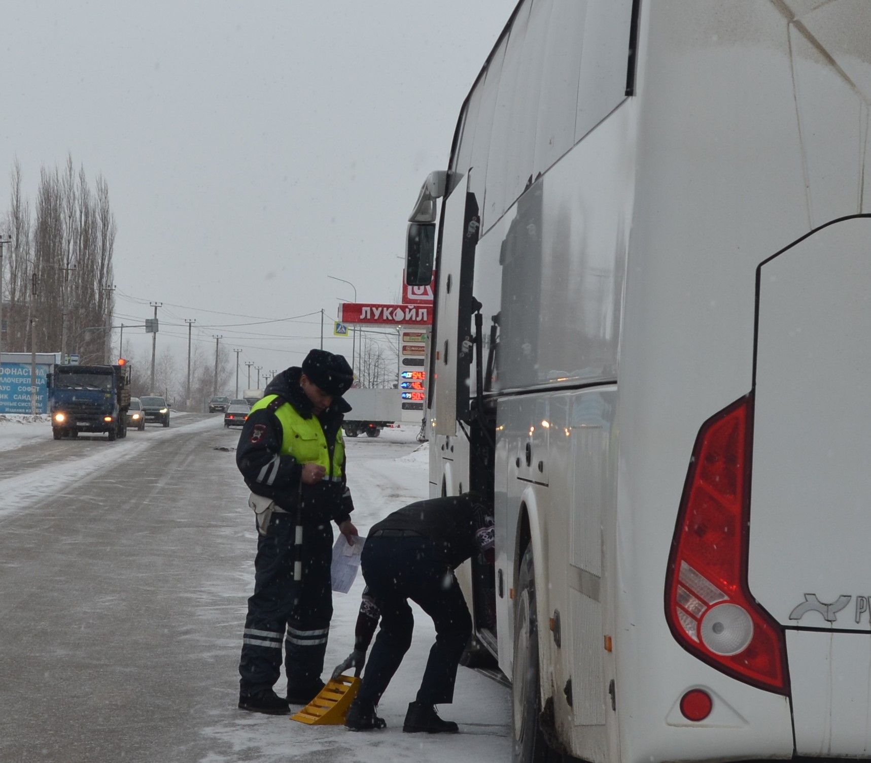 Операция «Автобус»: Бавлинские сотрудники ГИБДД выявляли нарушения