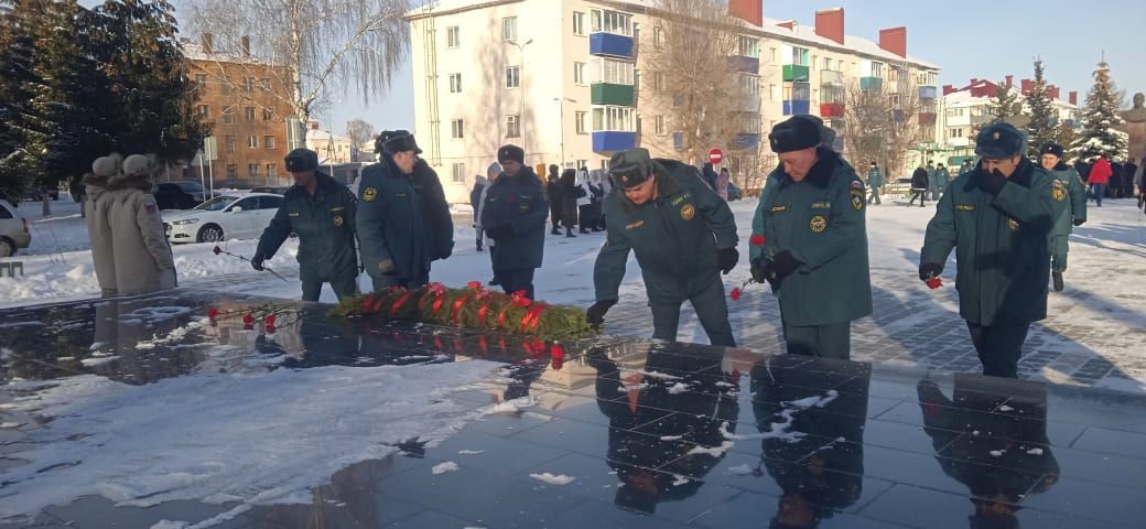 В Бавлах почтили память Героев Отечества