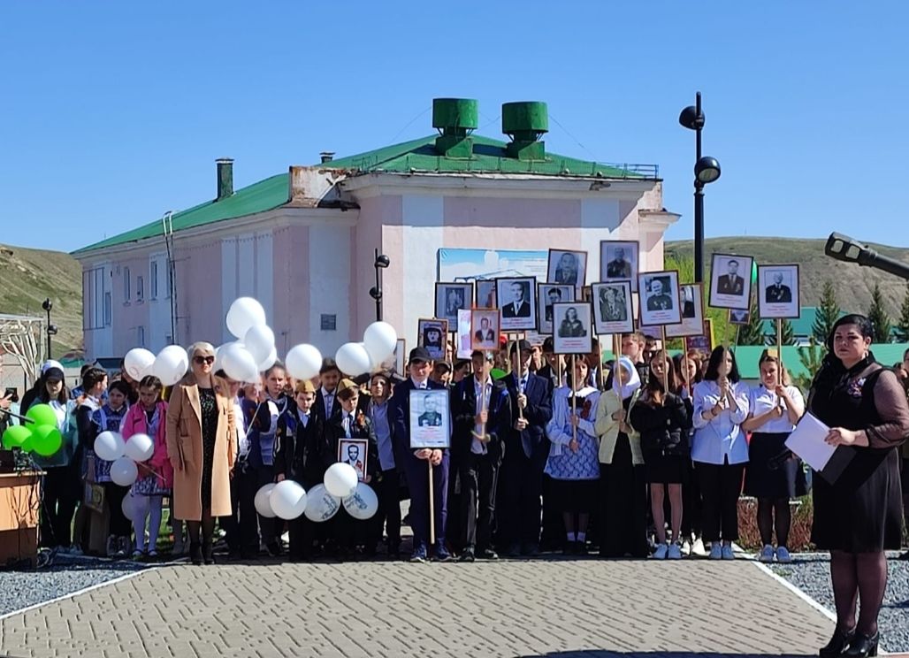 В нижней части города прошел митинг, посвященный 77-й годовщине Великой Победы (ФОТОГАЛЕРЕЯ)