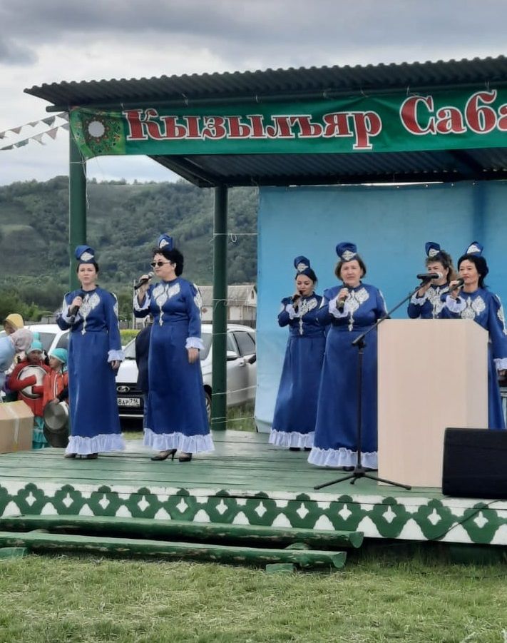 Труженики села Кзыл-Яр Бавлинского района весело отмечают Сабантуй