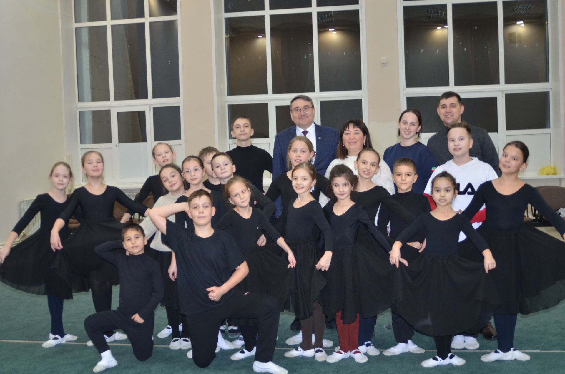 Кызылъяр җыенында сорау бирүче булмады