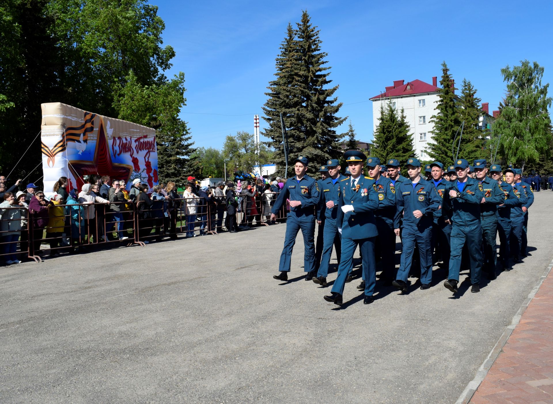 В Бавлах отмечают День Победы