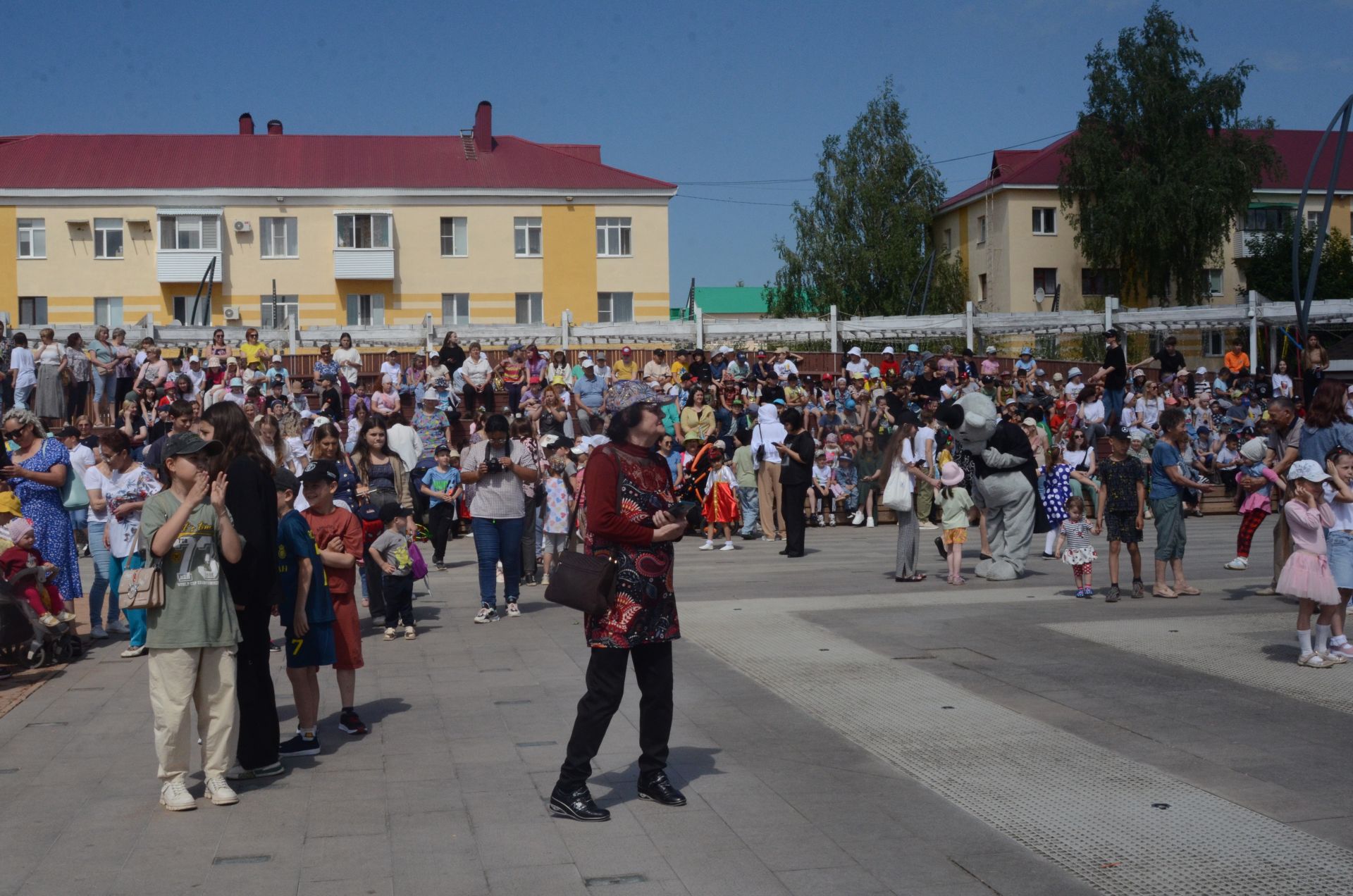 Җәйнең беренче көне Баулы балалары өчен зур бәйрәм оештырдылар