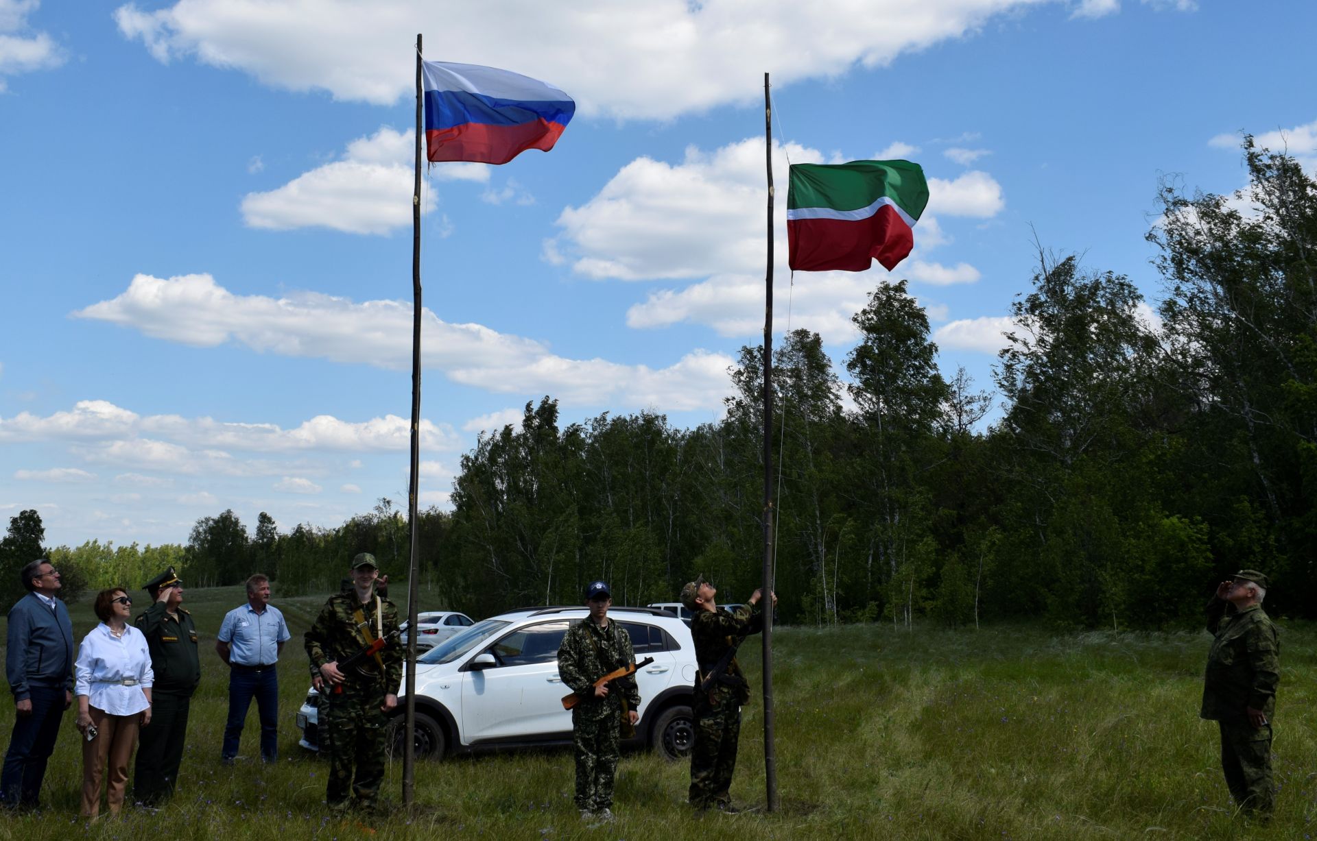 В Бавлах проходят военно-патриотические сборы старшеклассников