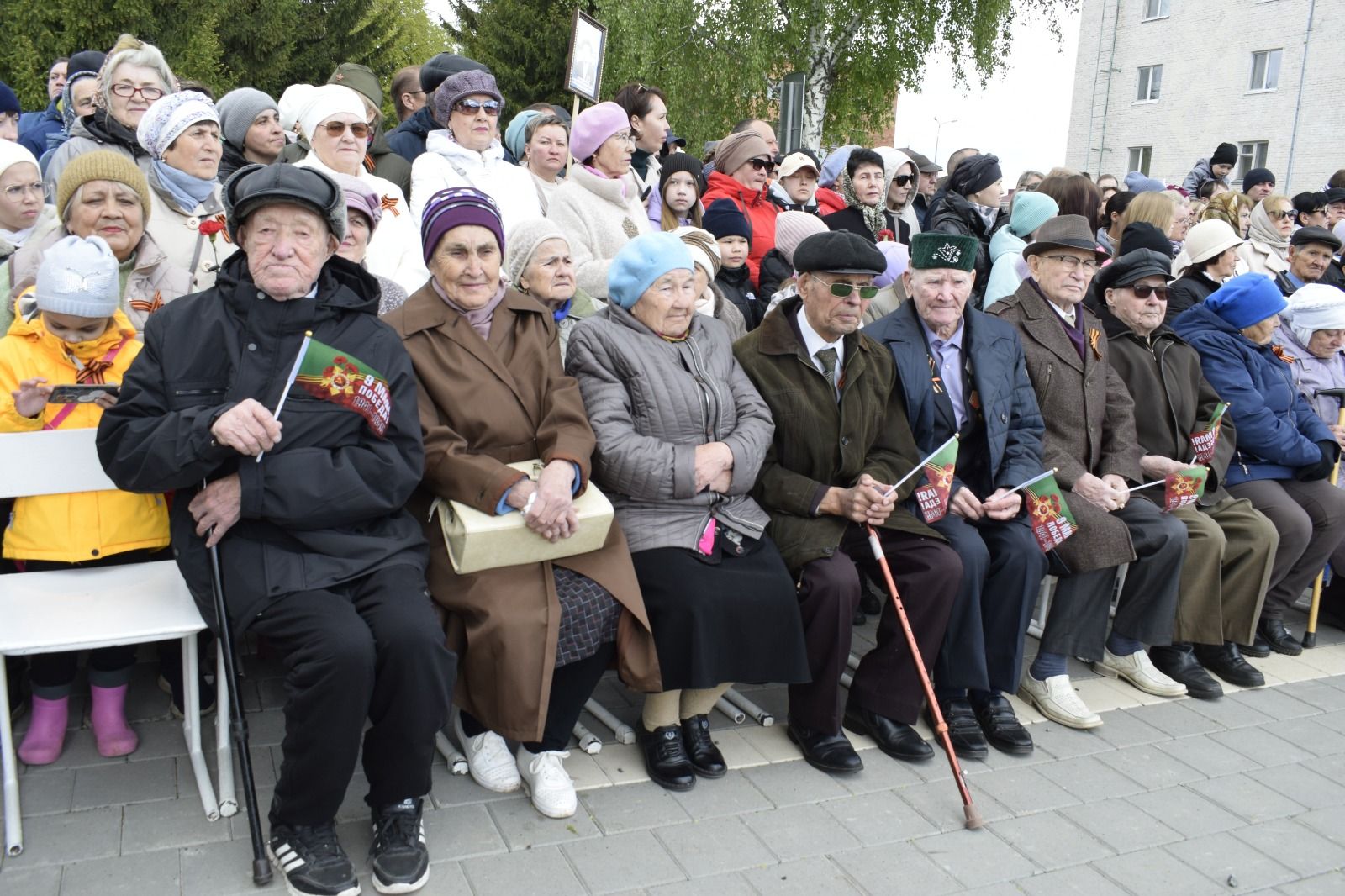 В Бавлах прошел митинг памяти