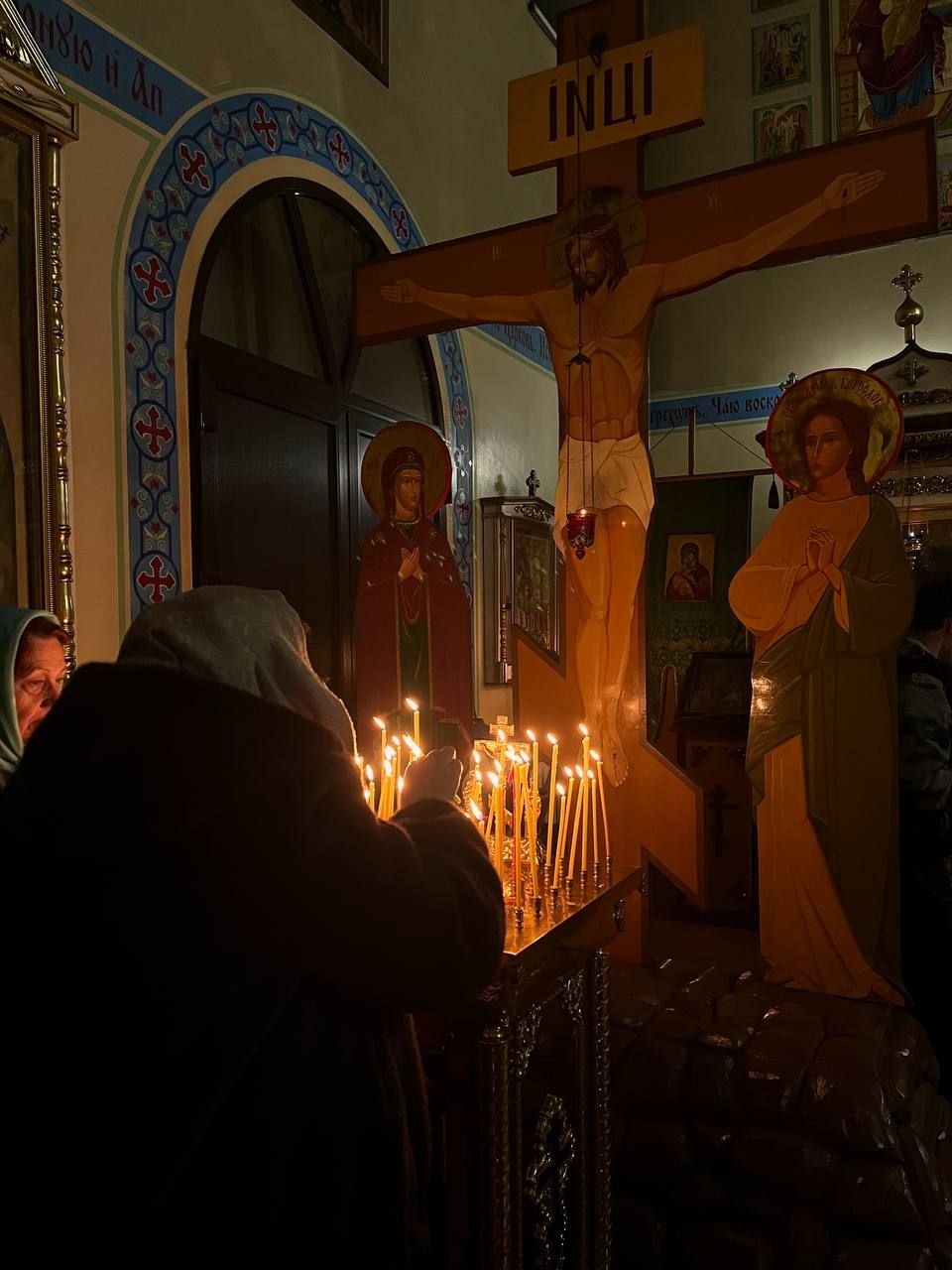 Праздничное Богослужение в храме прп. Серафима Саровского