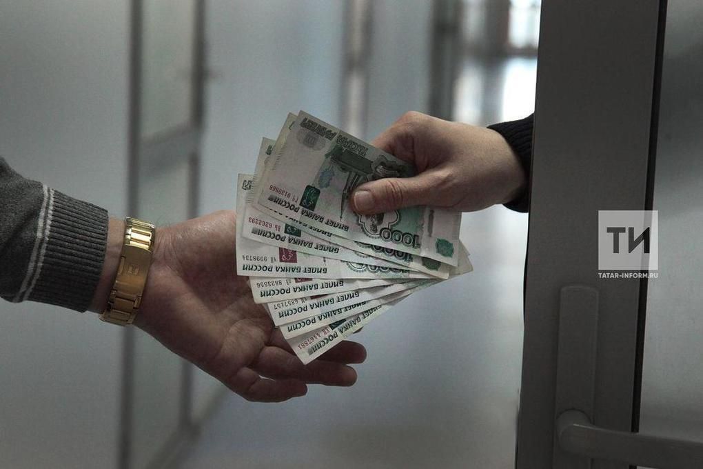 Житель Бугульмы лишился сбережений, пытаясь заменить медицинский полис