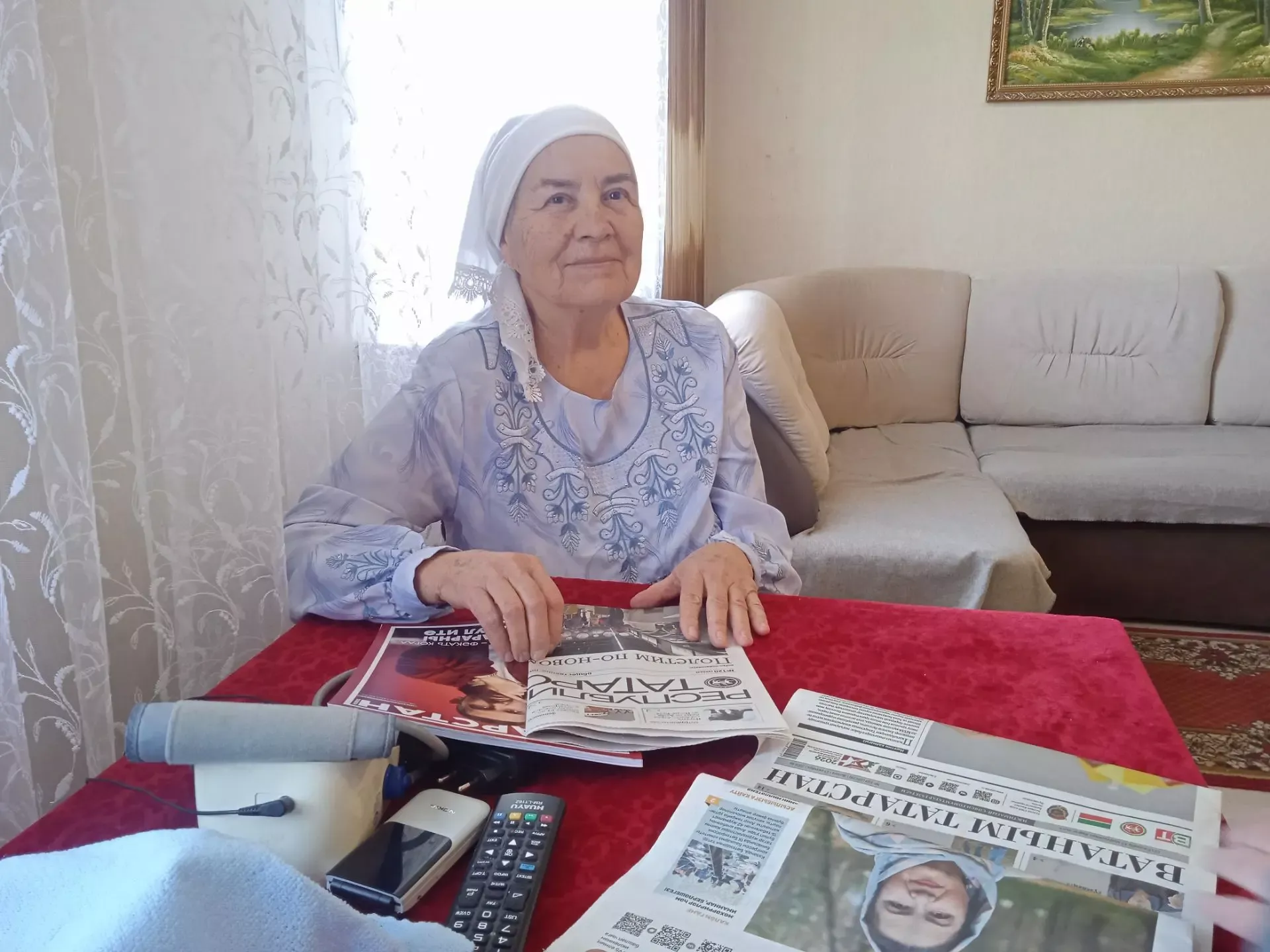 Рәйсә Төхбәтуллина: “80 яшькә җиттем, ә укымыйча тора алмыйм”