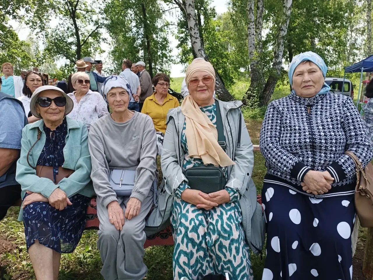 Баулы районында әби-бабайлар күңел ачты (фоторепортаж)