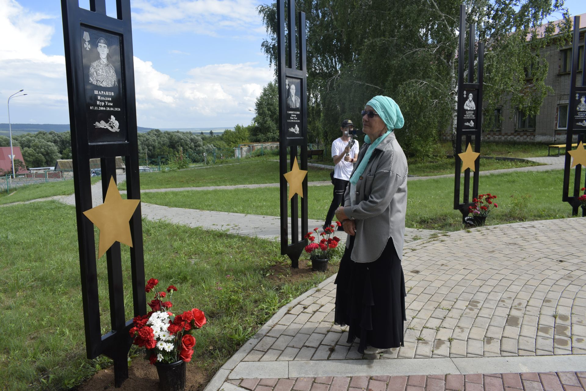 В Исергапово открыли аллею Славы