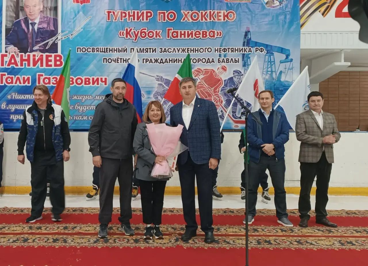 Оренбург забрал «Кубок Ганиева»: в Бавлах завершился хоккейный турнир