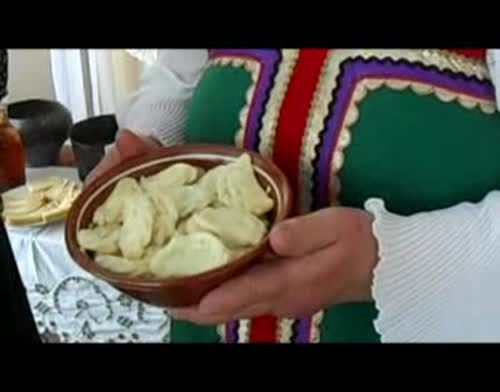 На Дне национальной кухни в Бавлах главного редактора газеты «Слава труду» угощали русскими блюдами