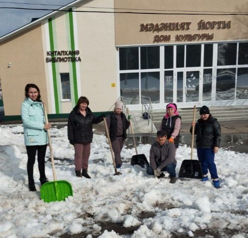 Тумбарлинцы провели экологический субботник