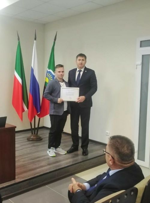 В Бавлах наградили победителей районных конкурсов по противодействию коррупции