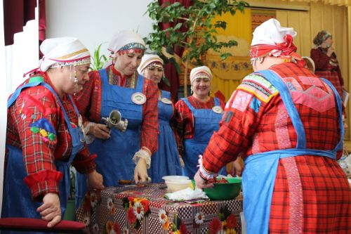 Бавлинцы отметили Всемирный день пельменя (фотогалерея)