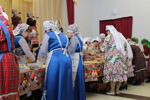 Бавлинцы отметили Всемирный день пельменя (фотогалерея)