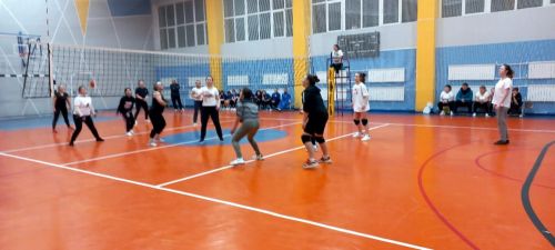 В Бавлах проходят соревнования по волейболу в зачёт Спартакиады КФК