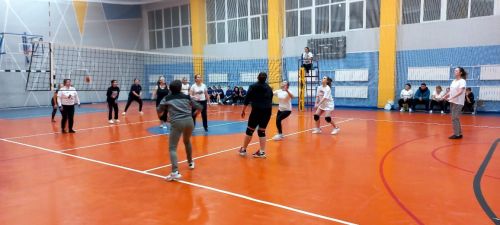 В Бавлах проходят соревнования по волейболу в зачёт Спартакиады КФК