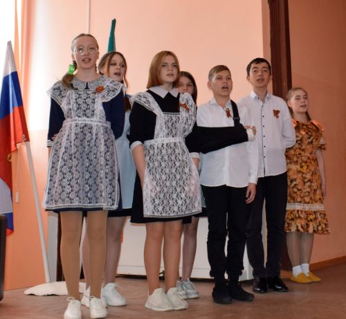 Бавлинские ученики вспомнили песни военных лет